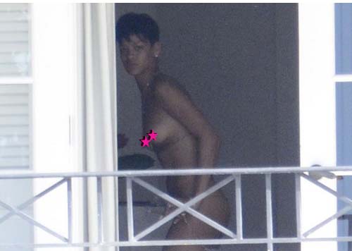 Rihanna-nude-Barbados