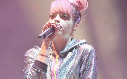 lily allen upskirt